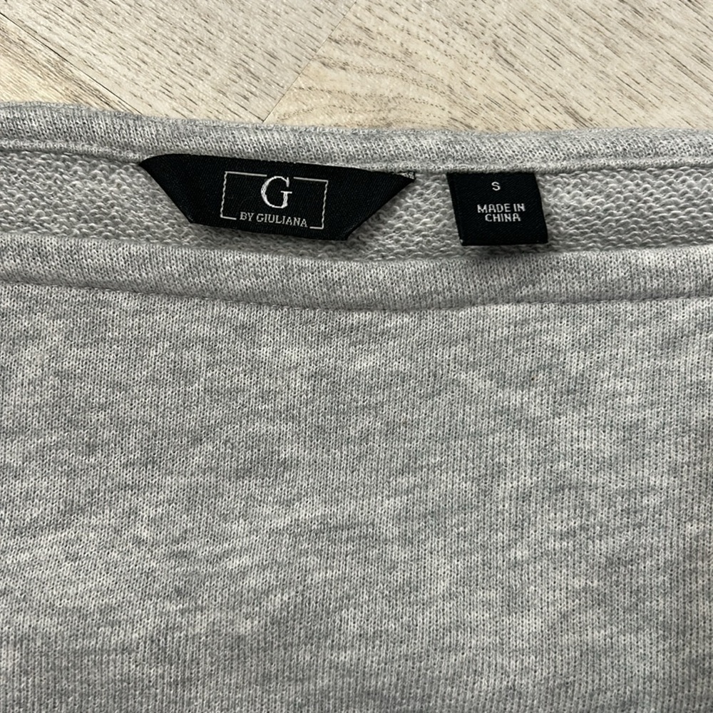 G by Giuliana Gray Long Sleeve Top - Picture 2 of 7